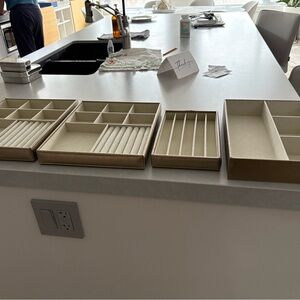 HomeSense Beige Jewelry Organizer Tray Set